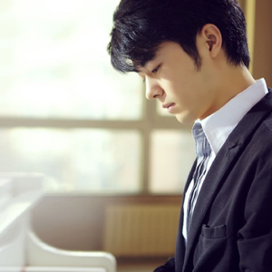 北美巨乳三级片
